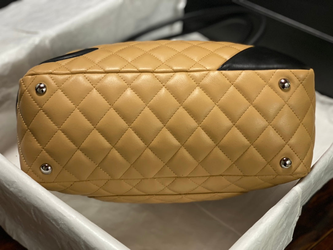 Chanel 2026 Cambon Ligne Bowler Bag 18cm Quilted Leather 348252