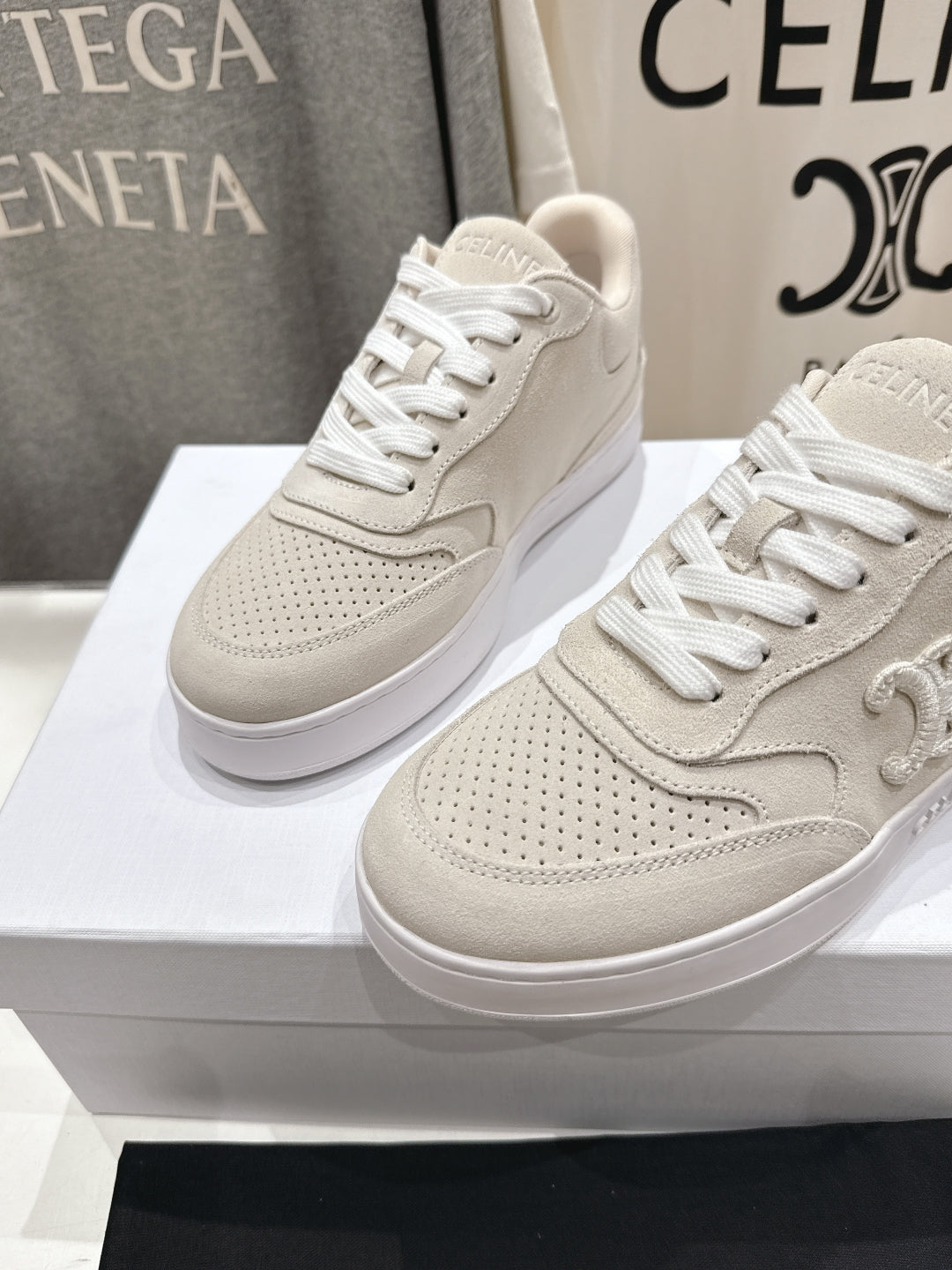CELINE 25C SNEAKERS BEIGE SUEDE 236765
