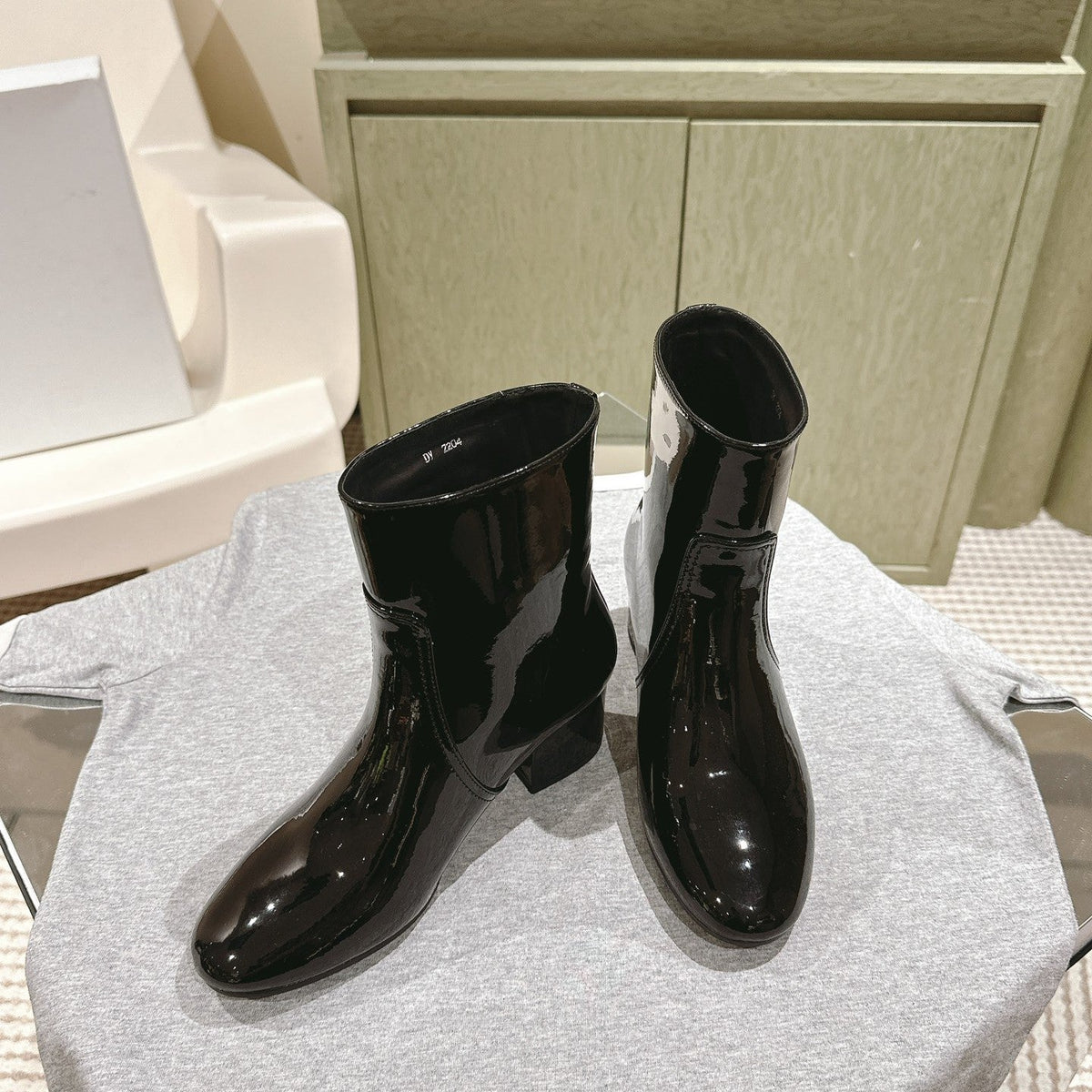 CELINE Les Bottes Triomphe Zipped Boot Black Patent Calfskin 452697