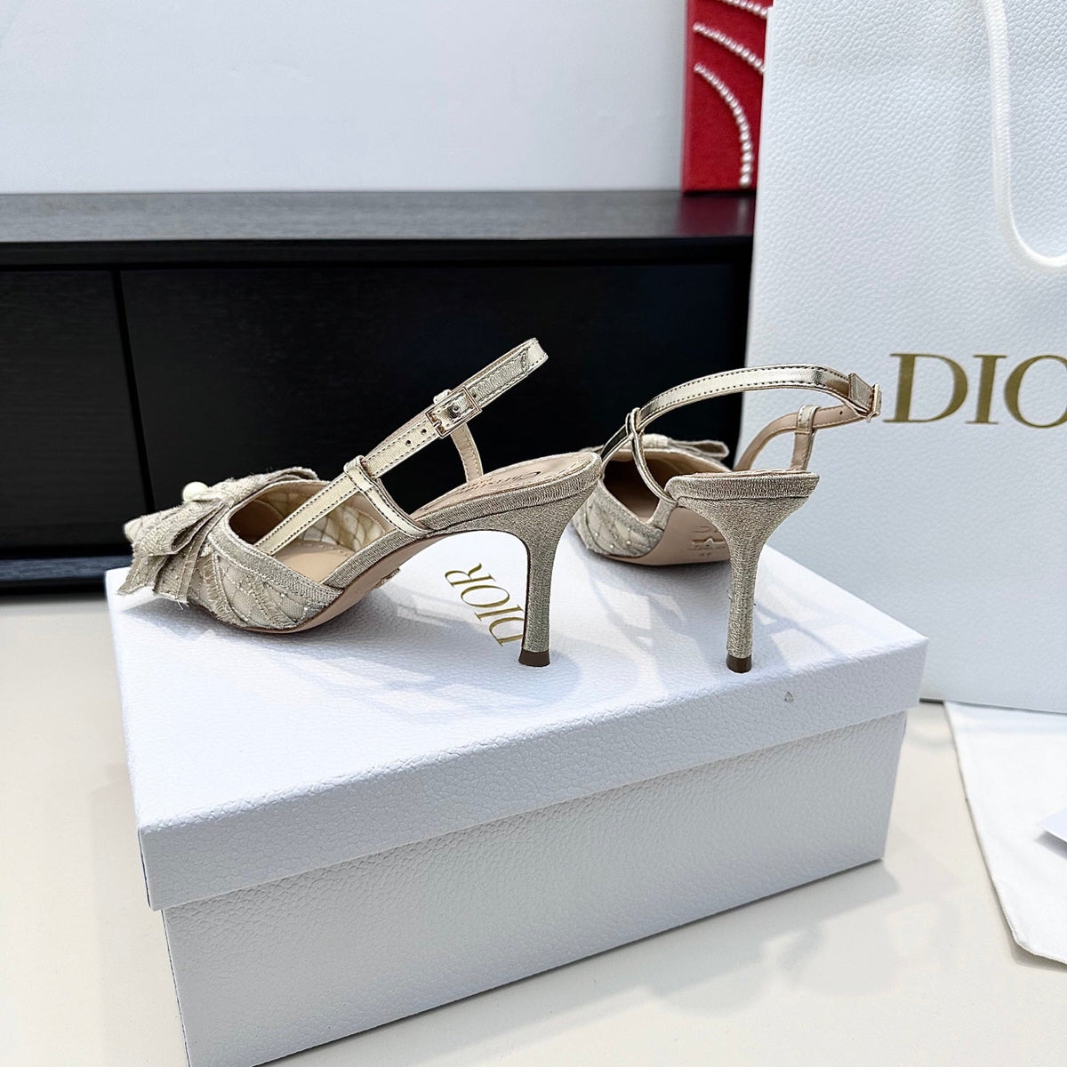 CD 26 Slingback 85 Champagne Beige Mesh Leather 622213