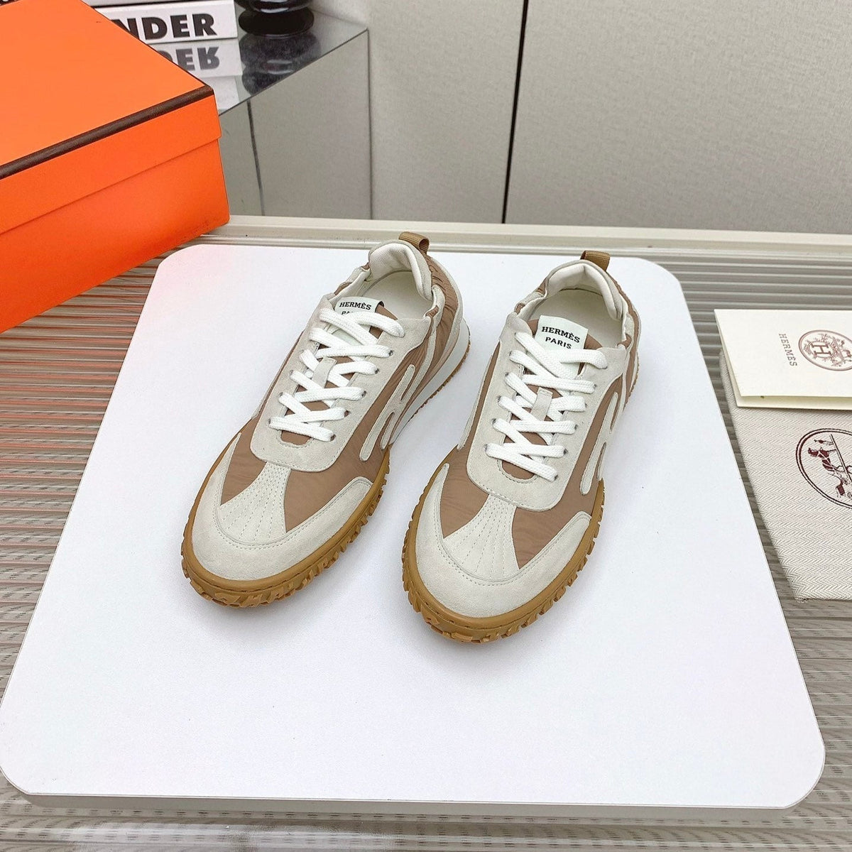 HM Jet Sneaker 20MM Brown Wind Cloth 106380