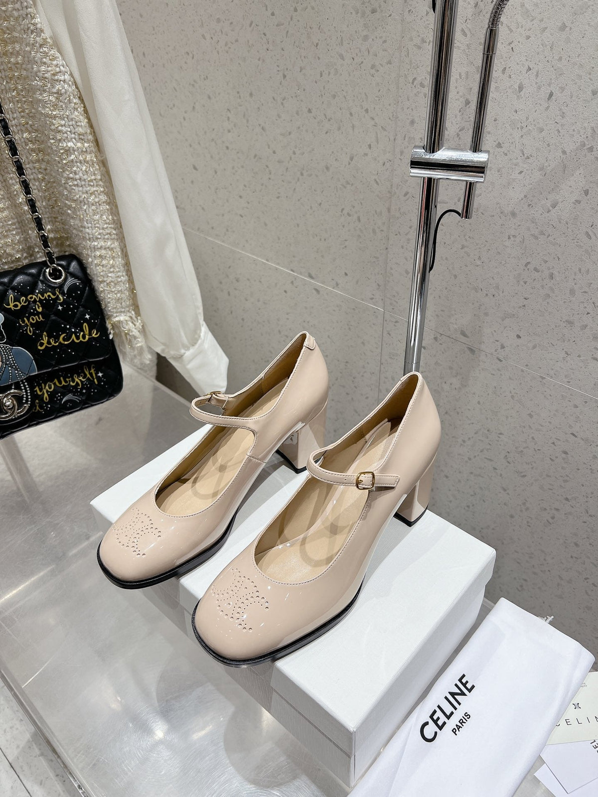 HIGH MARY JANE SHOES IN TAN BEIGE PATENT CALFSKIN