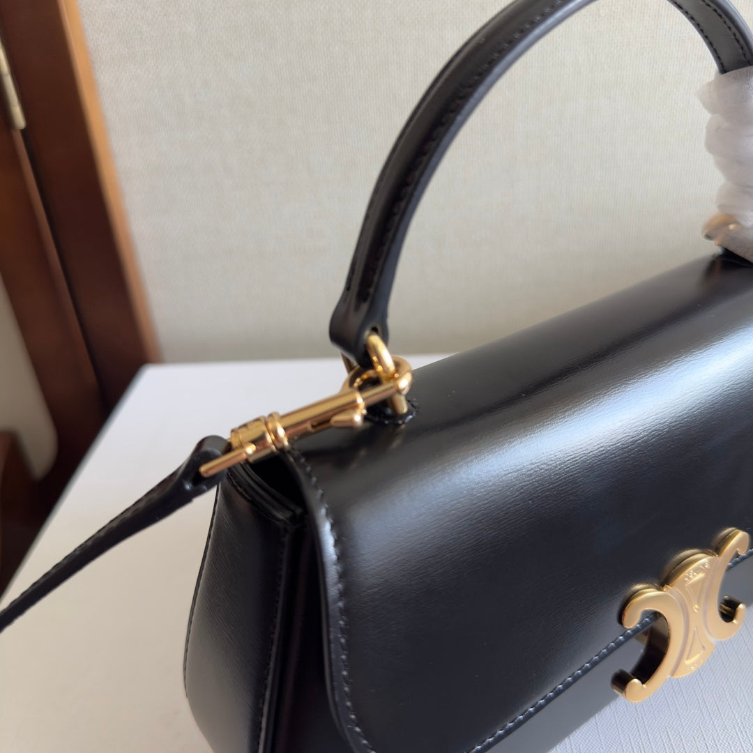 Celin Teen Lola 20 Black Calfskin