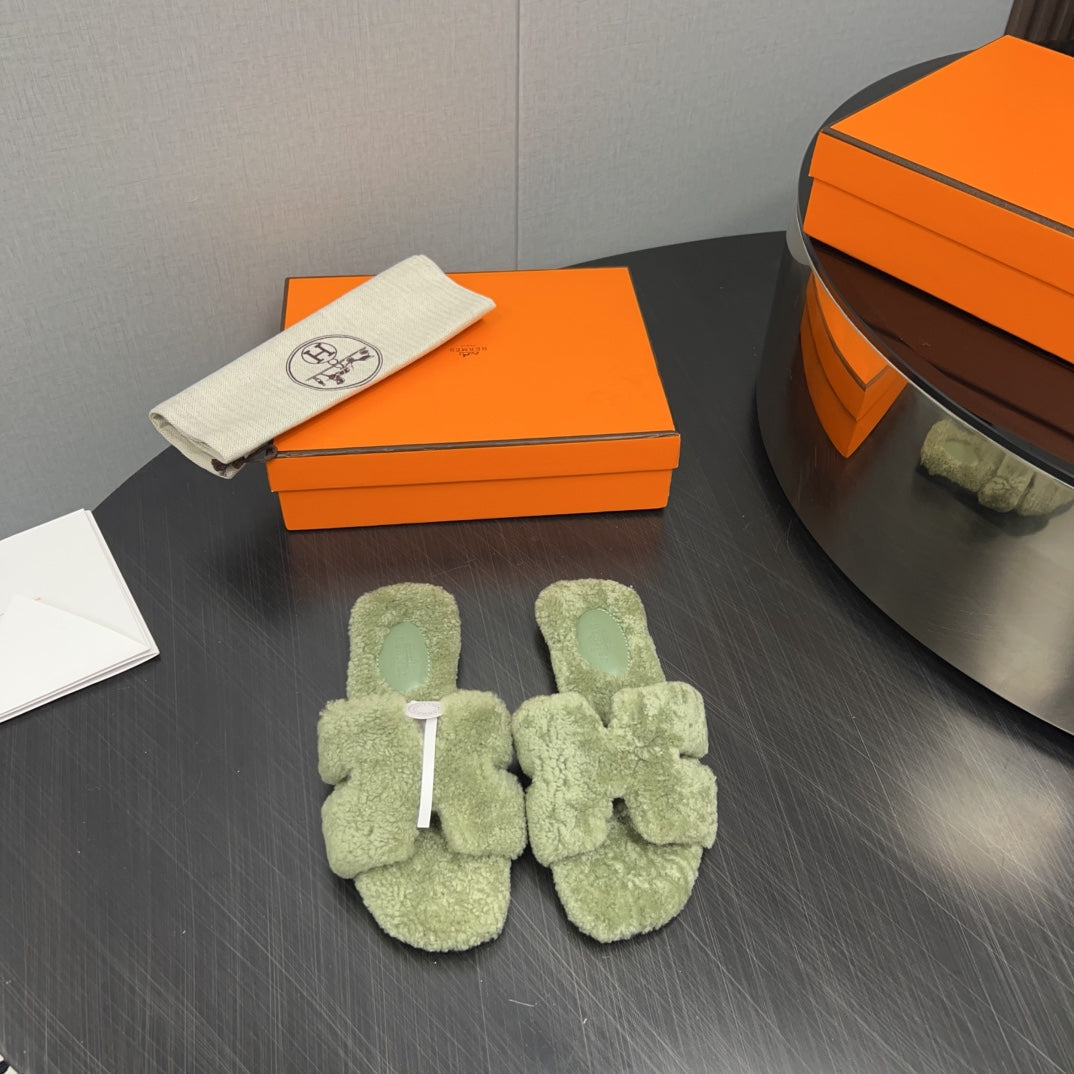 HM Oran Sandal Fern Green Wool 952316