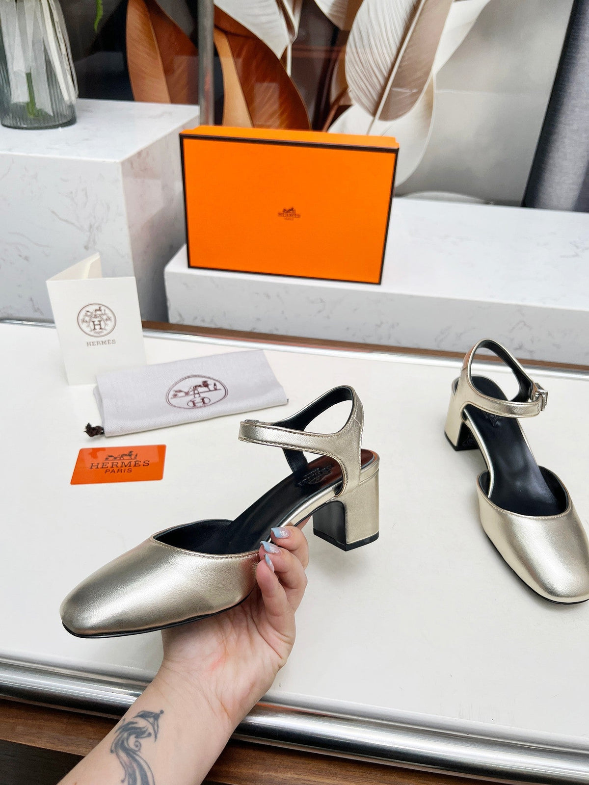Kamilla ̉60 pump Gold Lambskin 214075