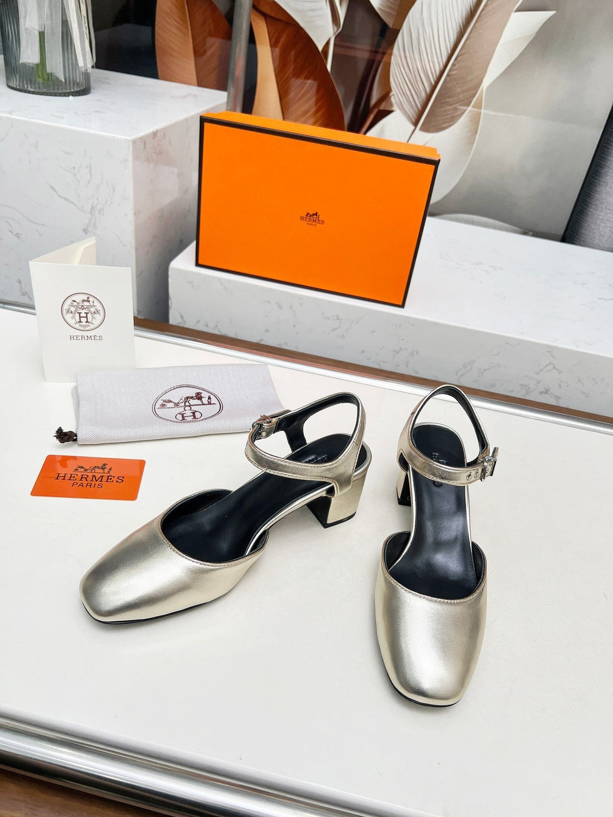 Kamilla ̉60 pump Gold Lambskin 214075
