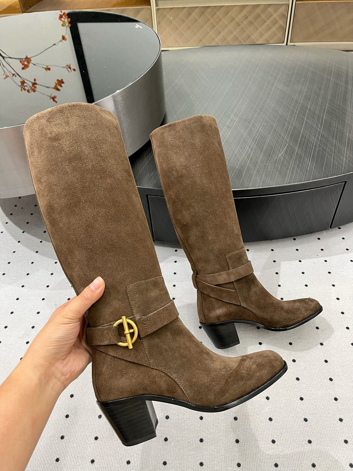 HM Justine 60 Boot Earth Brown Suede 954917