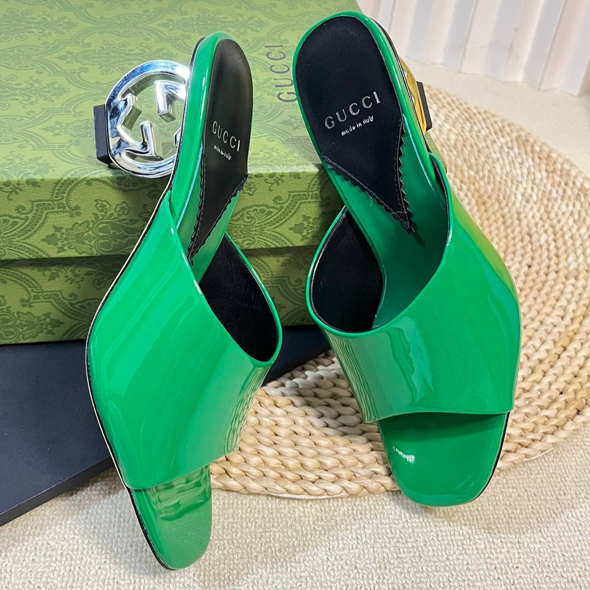 GG  Women's Heeled Sandals Glossy Forest Green