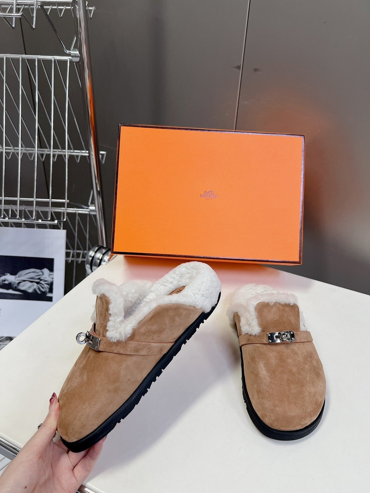 OZ Mule Brown Suede White Shearling