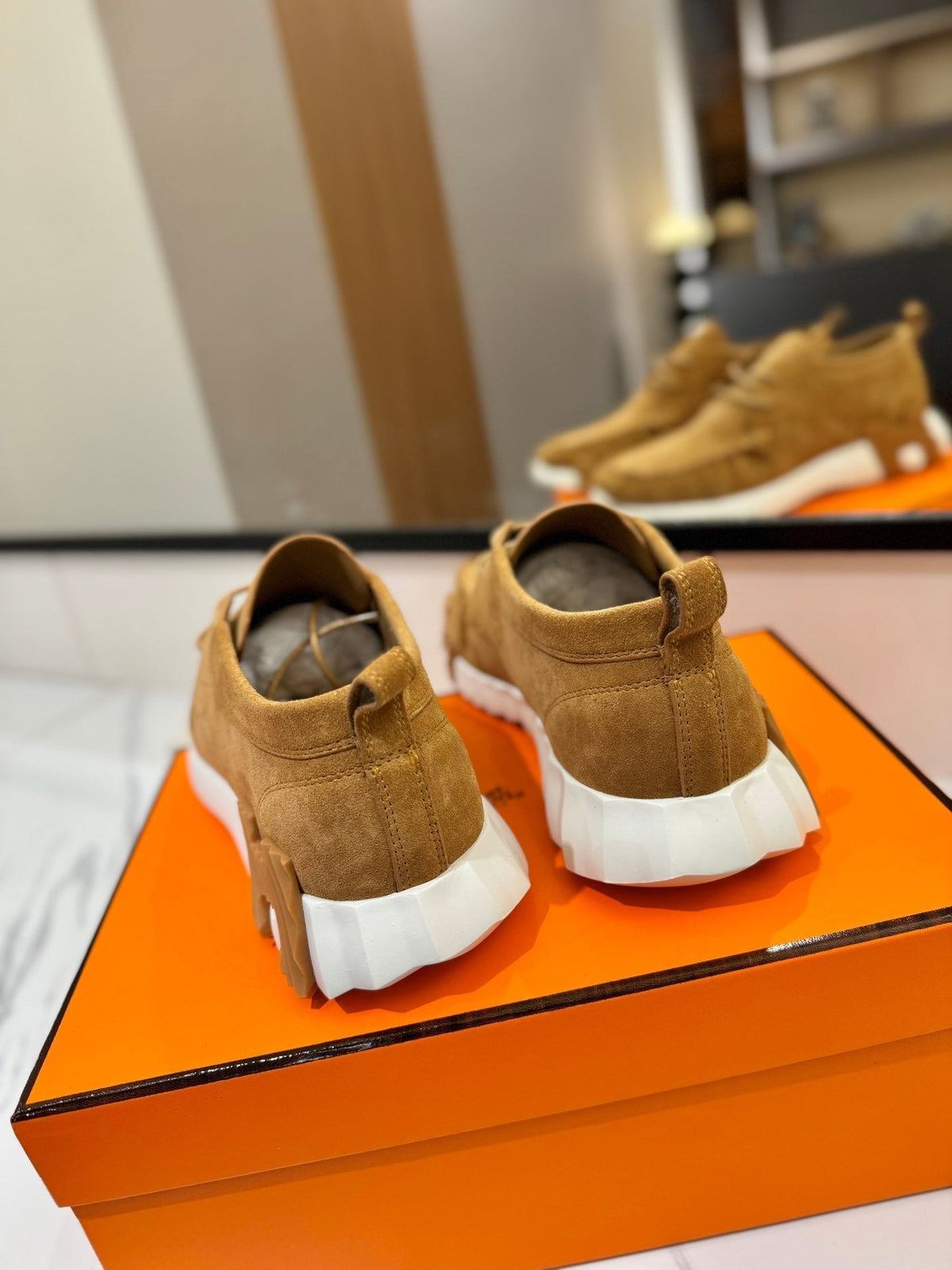 HM Increase Sneaker Caramel Suede 983035