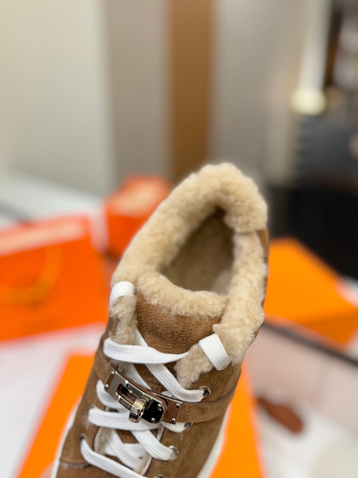 HM Day Sneaker Brown With Wool Lining Suede  983052