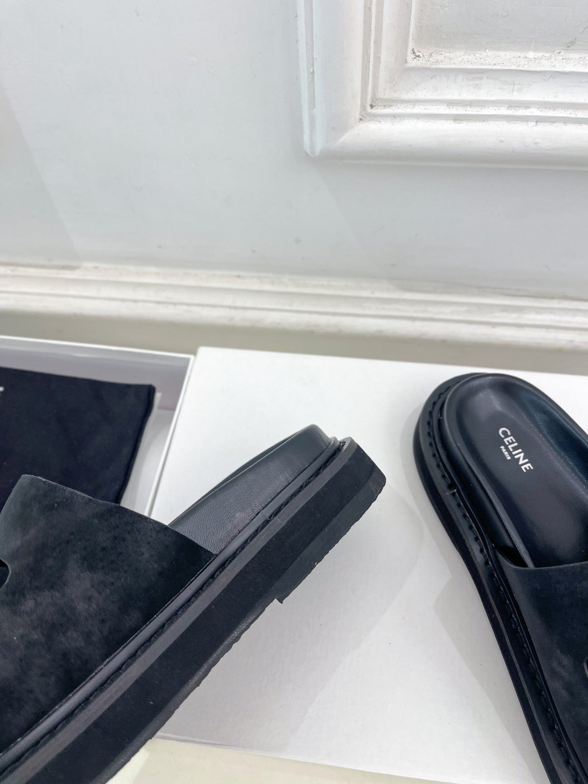 DAD SANDAL MULE IN BLACK SUEDE